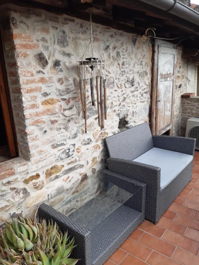 Attic With Balcony At Locanda Del Capo Capannori Buitenkant foto
